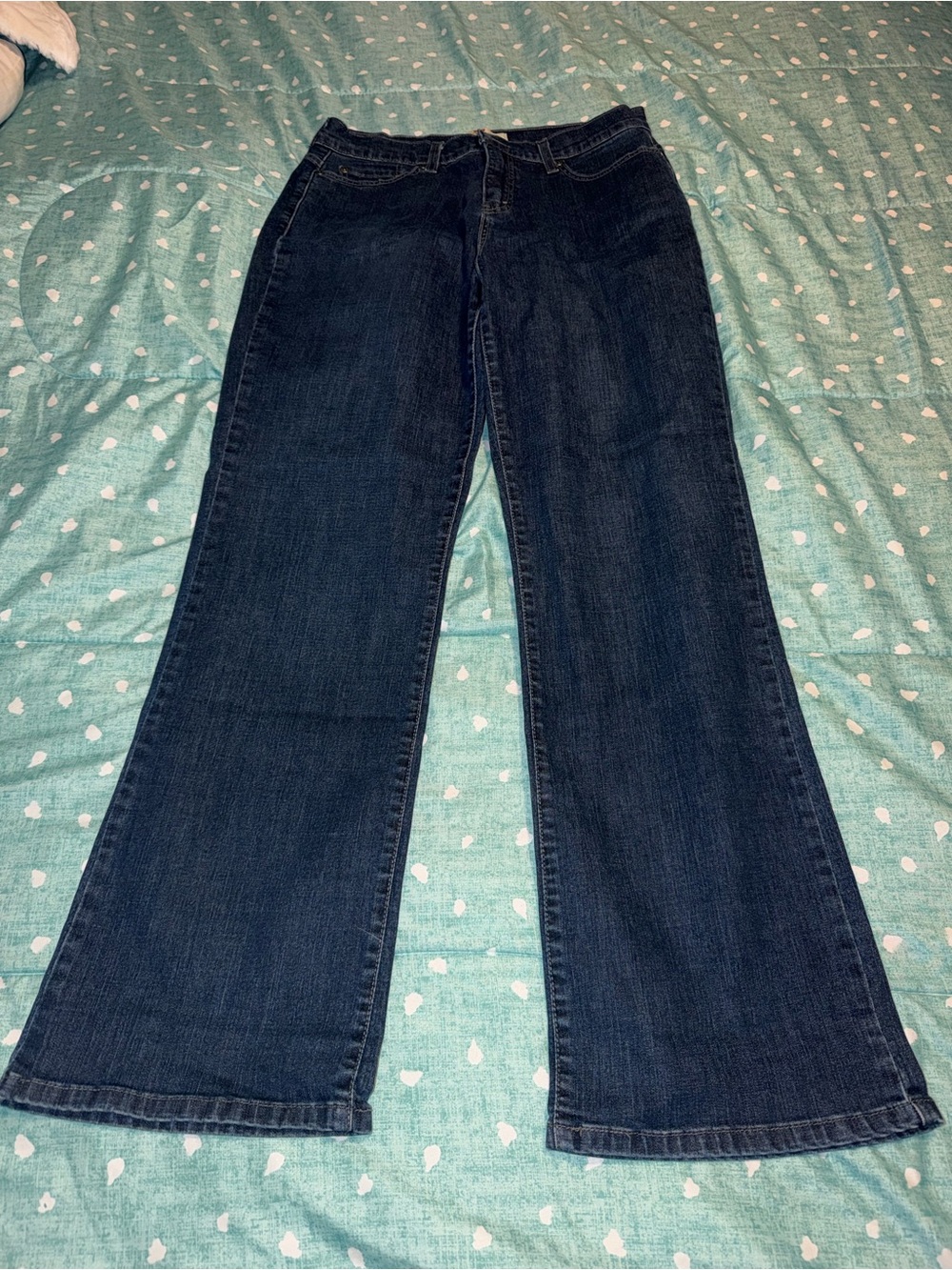 14M Dark Blue Levi’s Women's Bootcut Jeans. MUST BE BUNDLED